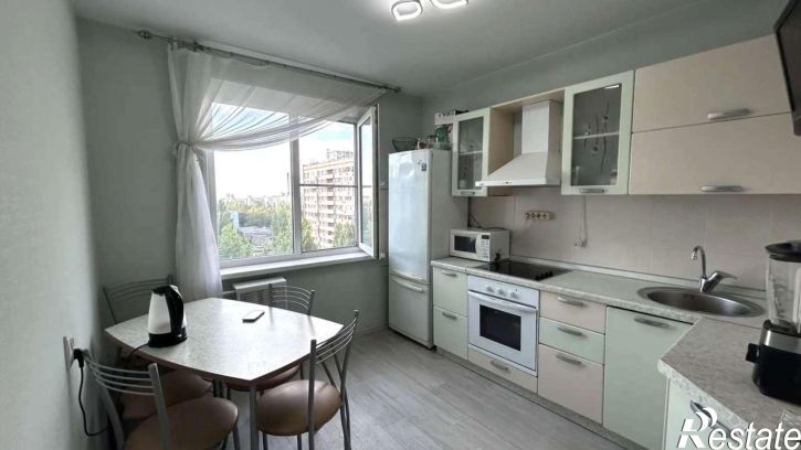 3-комн квартира Свердлова улица, 16