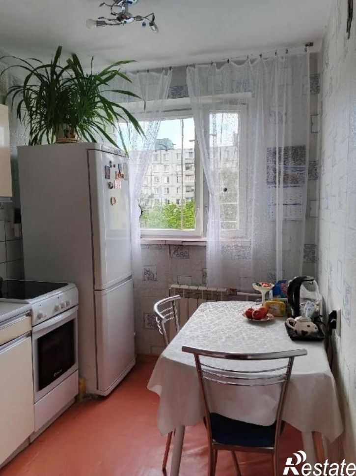 2-комн квартира Свердлова, 74