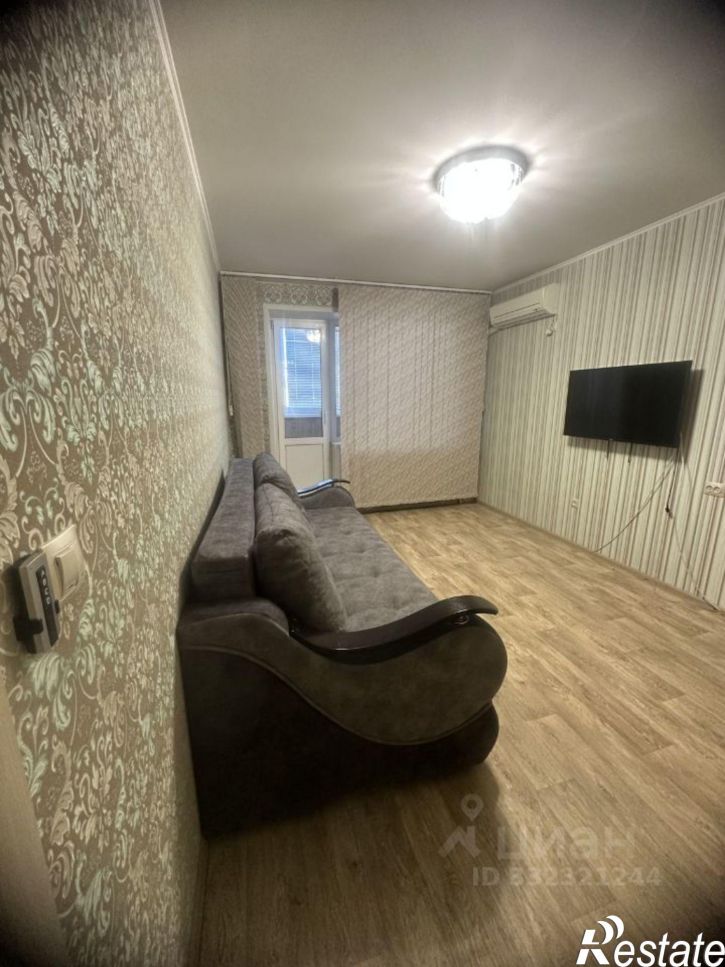 2-комн квартира ул Тополиная, 48,  д. 48