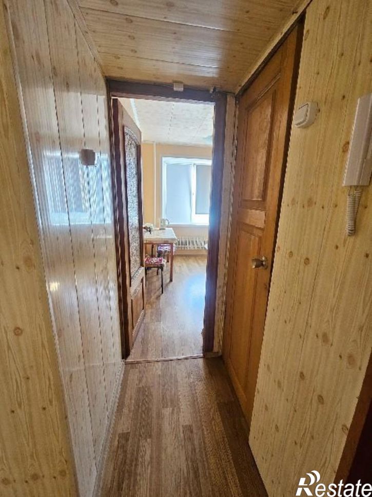 3-комн квартира Матросова, 12