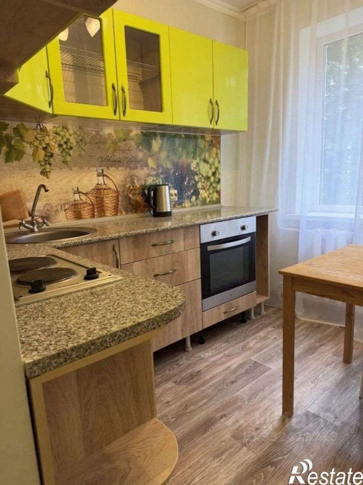 2-комн квартира б-р Луначарского, 21,  д. 21
