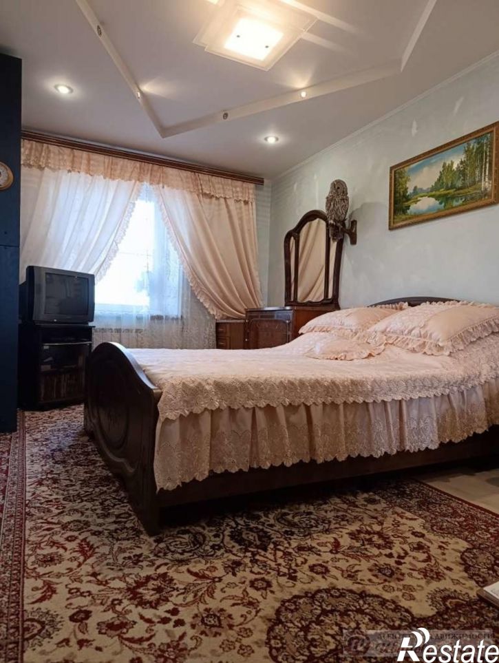 3-комн квартира Спортивная улица, 18