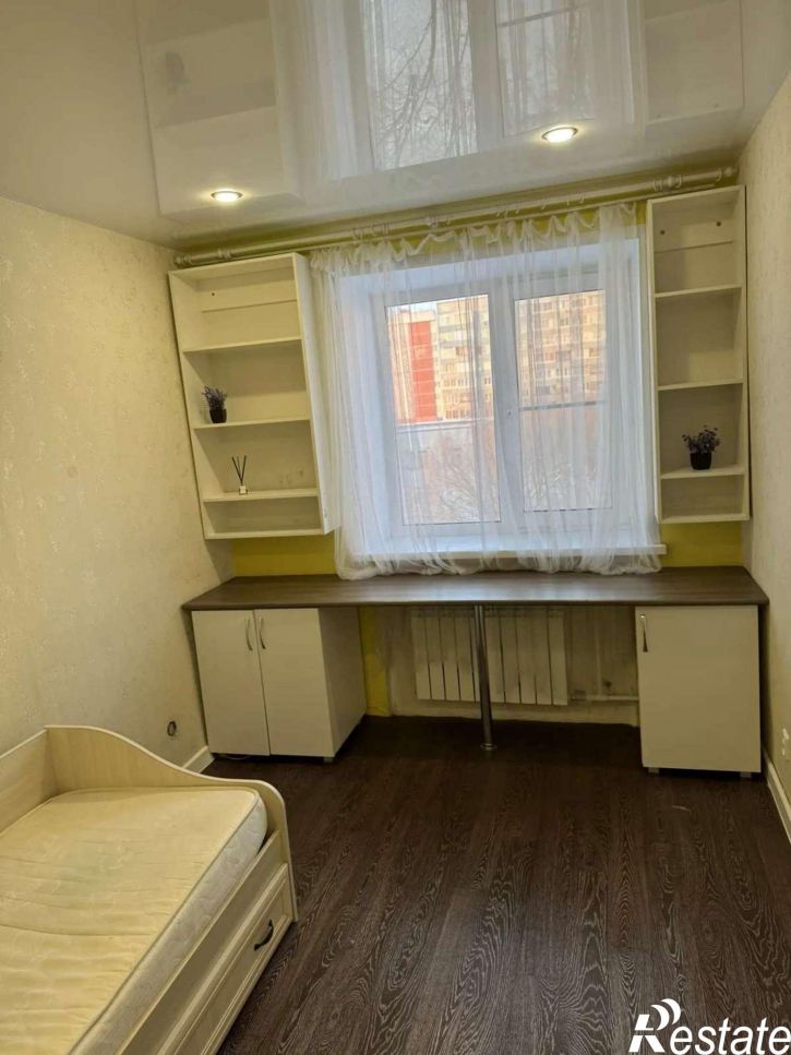 4-комн квартира Зеленая улица, 4