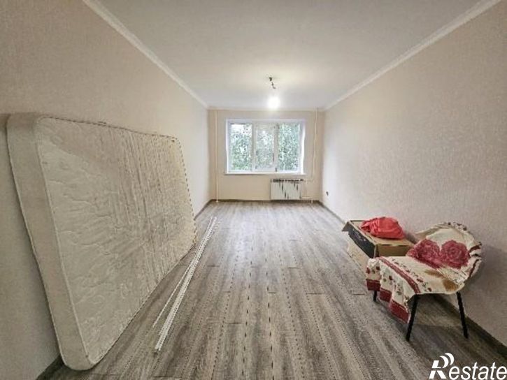 3-комн квартира Свердлова, 4