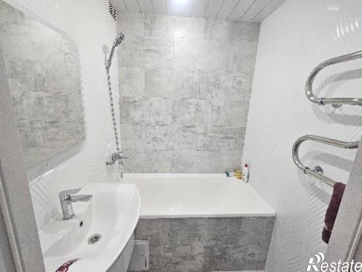 3-комн квартира Свердлова, 4