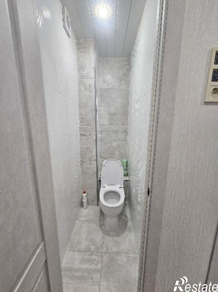 3-комн квартира Свердлова, 4