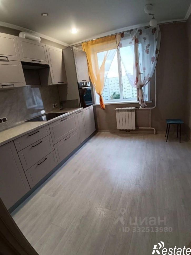 2-комн квартира б-р Космонавтов, 9,  д. 9