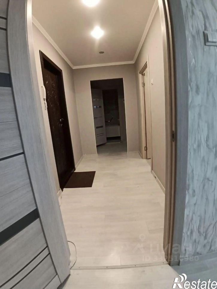 2-комн квартира б-р Космонавтов, 9,  д. 9