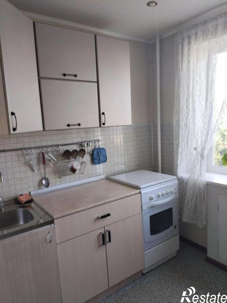 4-комн квартира Ленина, 48