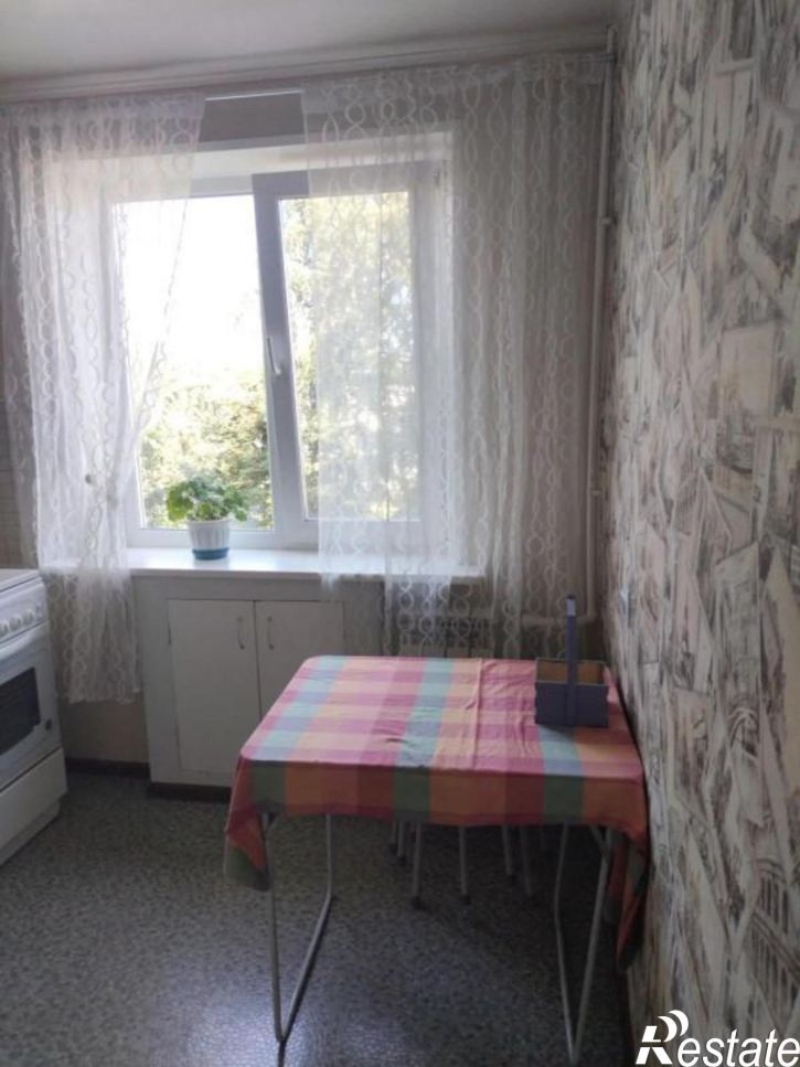 4-комн квартира Ленина, 48