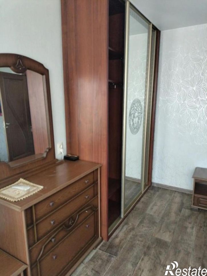 4-комн квартира Ленина, 48