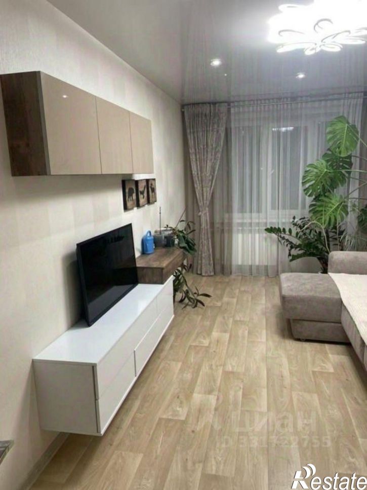 2-комн квартира б-р Гая, 21,  д. 21
