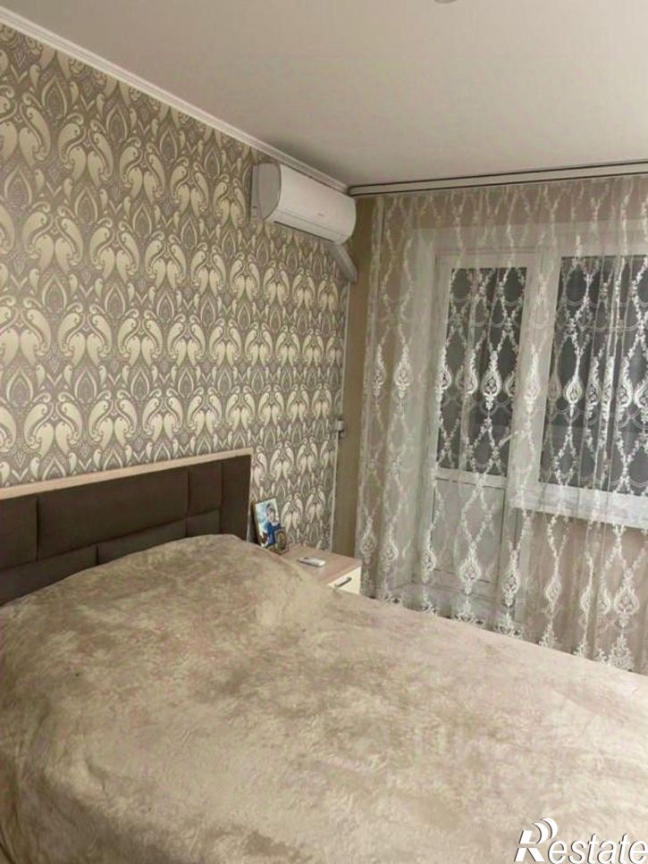 2-комн квартира б-р Гая, 21,  д. 21