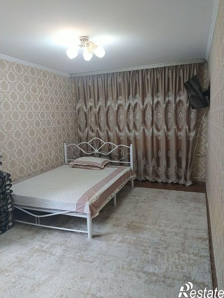 2-комн квартира б-р Ленина, 12,  д. 12