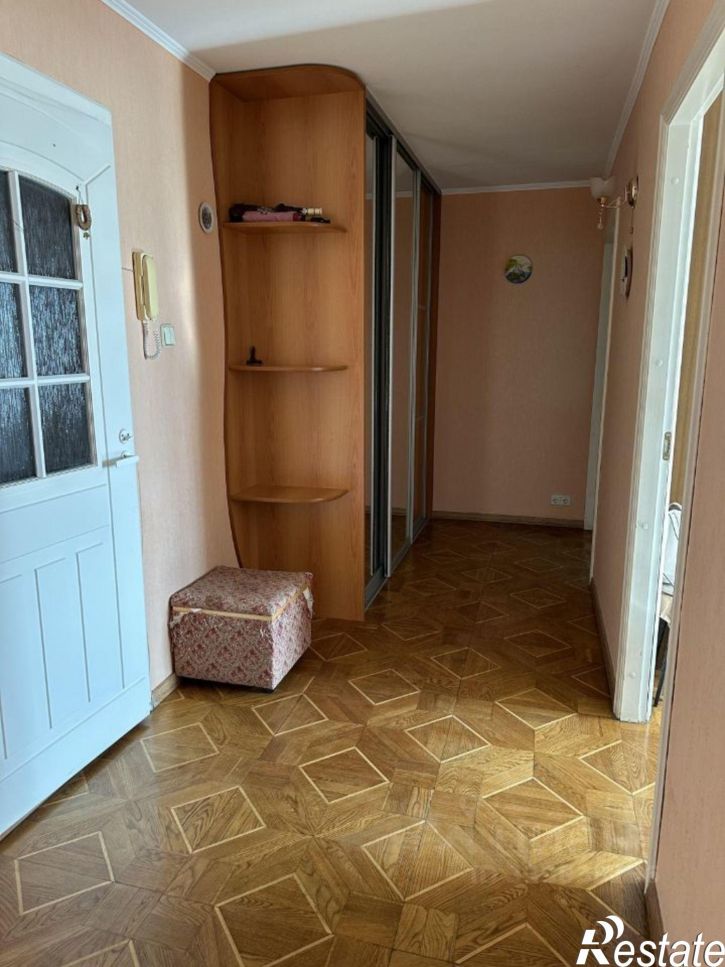 2-комн квартира ул Тополиная, 16,  д. 16