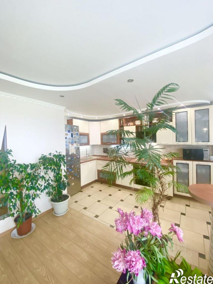 2-комн квартира б-р Кулибина, 10,  д. 10