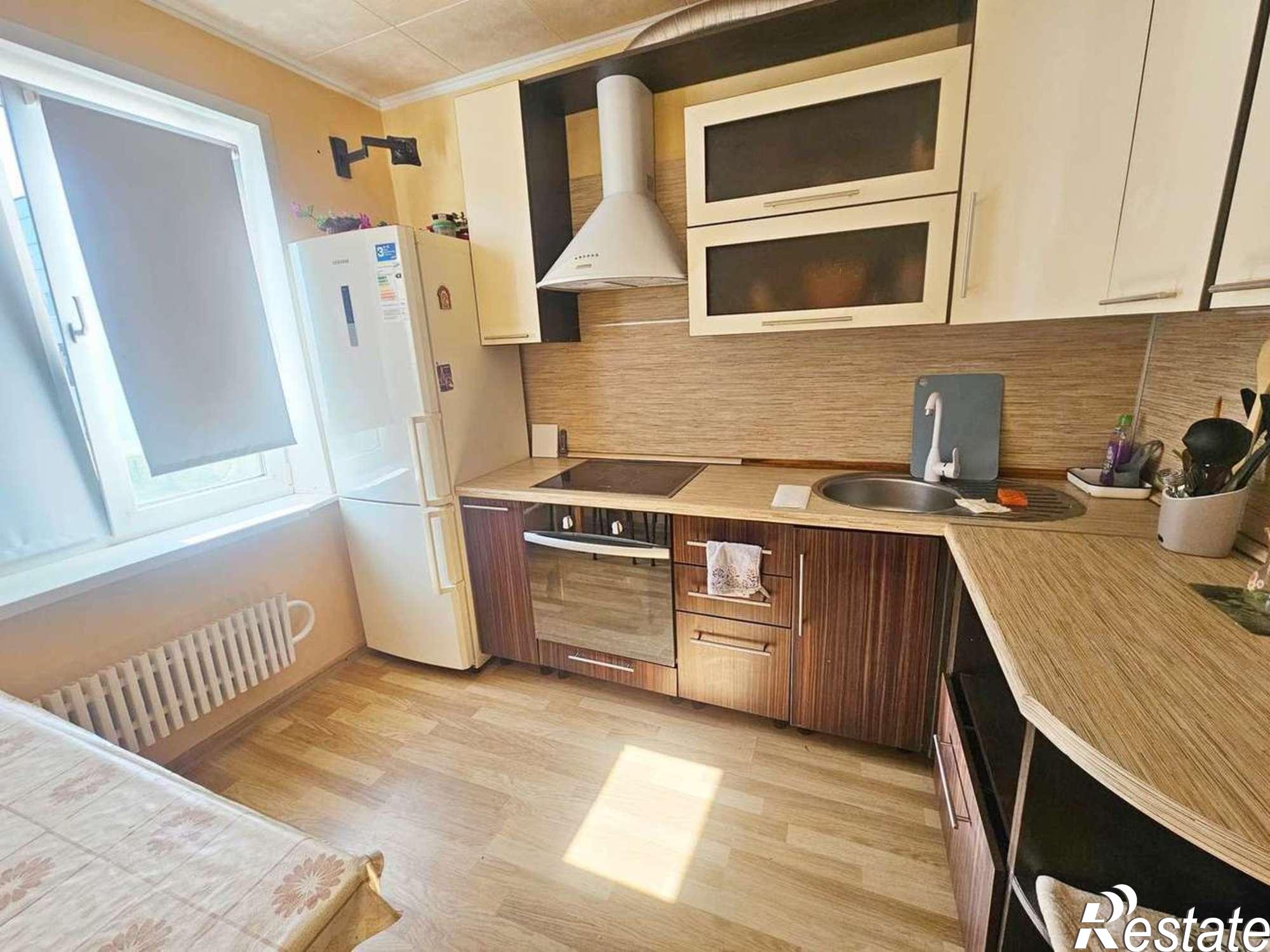 Купить квартиру за 6 386 000 рублей на Матросова улица, 12