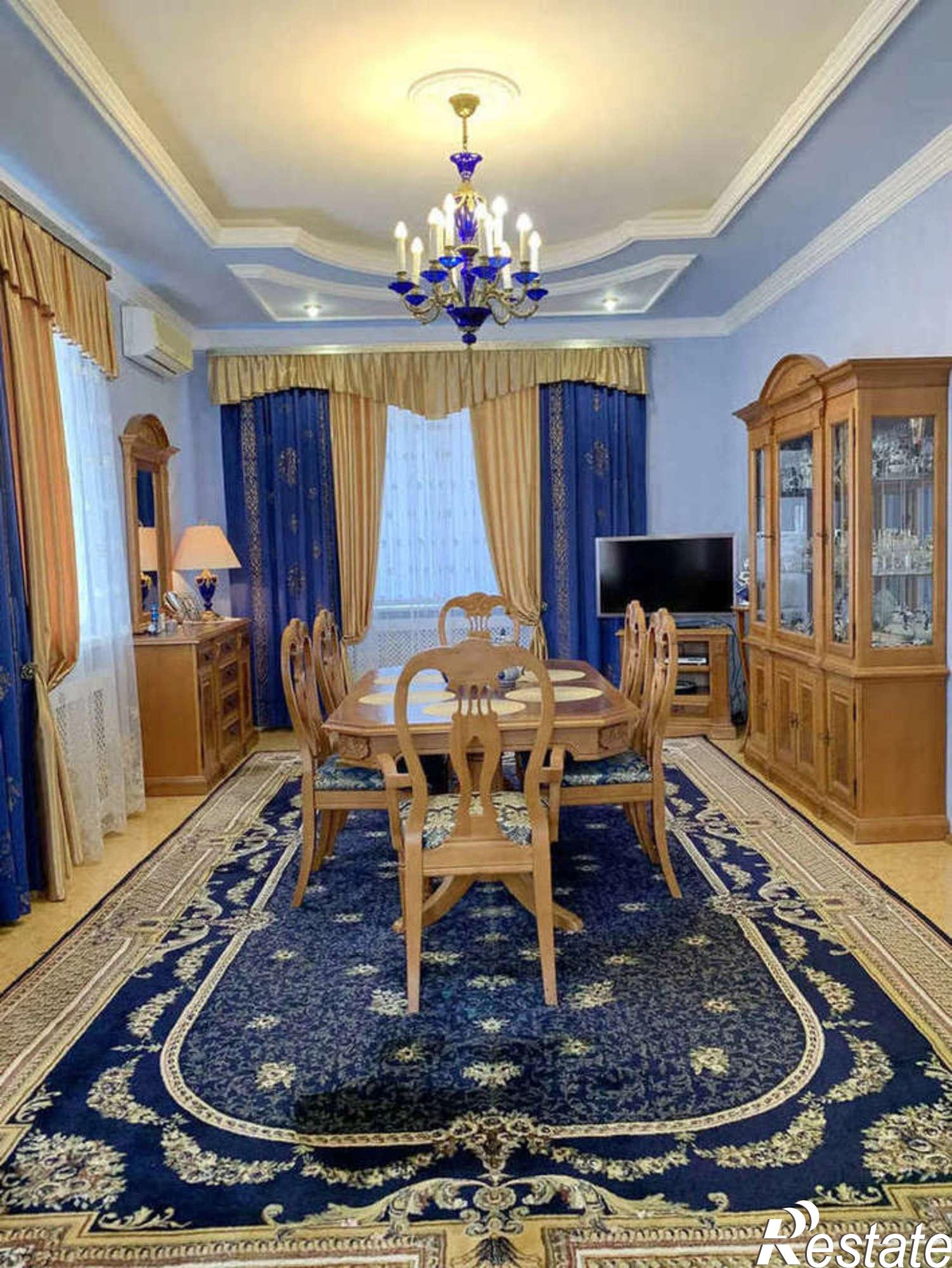 Купить дачу, дом, коттедж за 65 000 000 рублей на Калиновая улица, 1