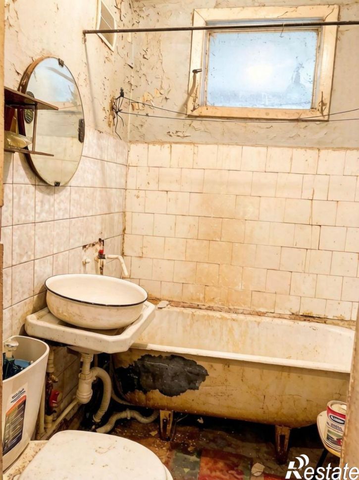 2-комн квартира Родины улица, 16