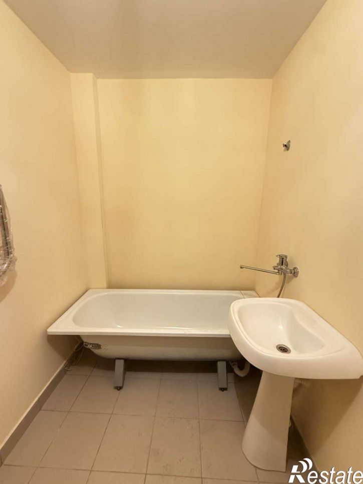 2-комн квартира Горького улица, 41
