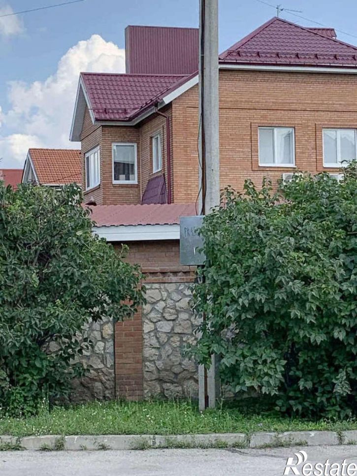 Коттедж/дом Калиновая улица, 1