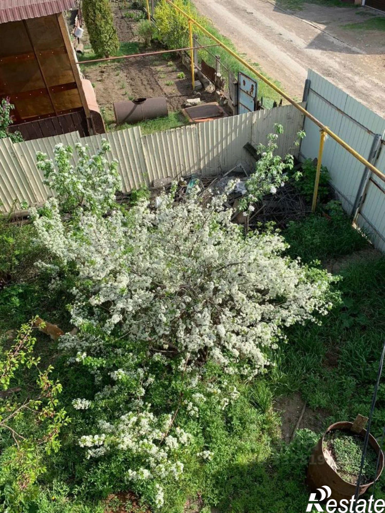 Купить дачу, дом, коттедж за 7 950 000 рублей на 2-ой Мирный пр-д, 38
