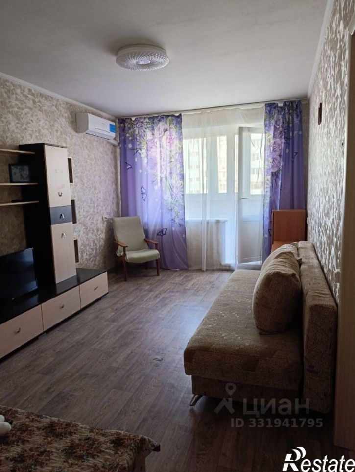 1-комн квартира ул Тополиная, 52,  д. 52