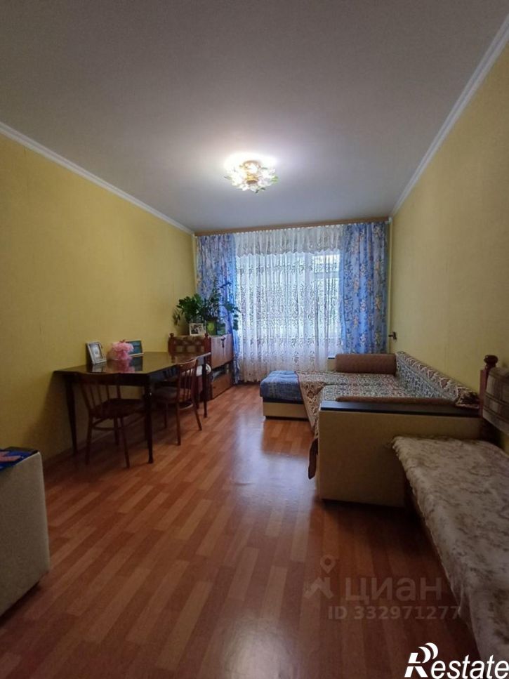 3-комн квартира ул Свердлова, 8,  д. 8