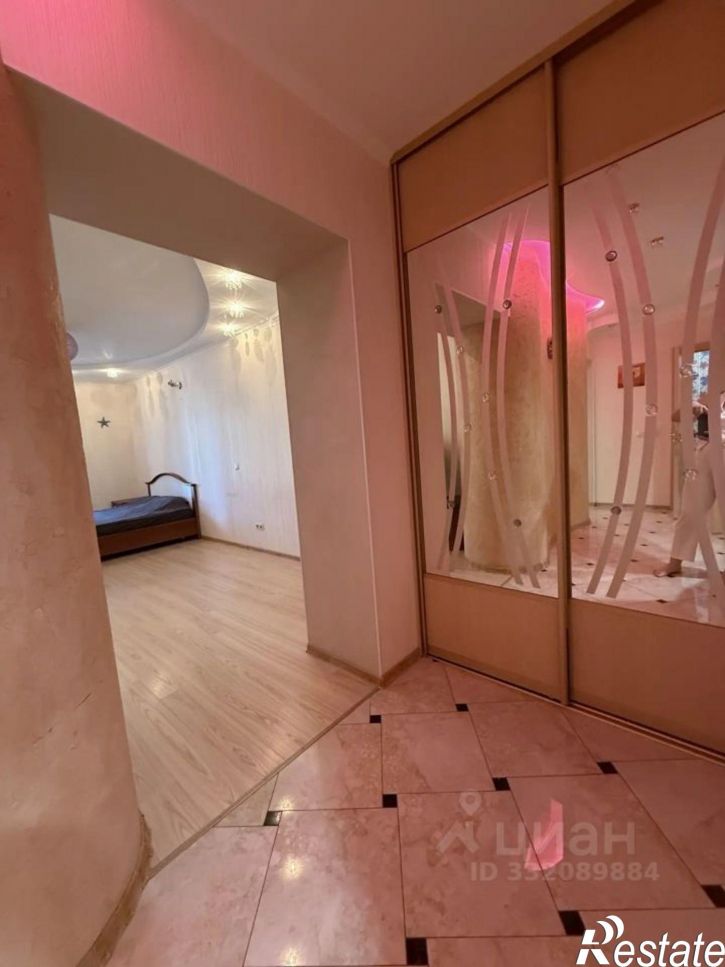 2-комн квартира ул Дзержинского, 18а,  д. 18а