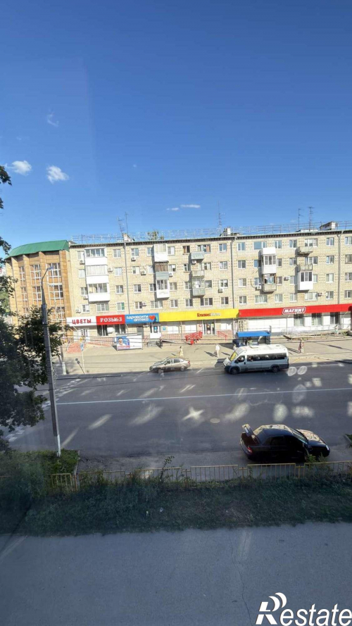 Продажа 2-комн квартиры Победы улица, 39