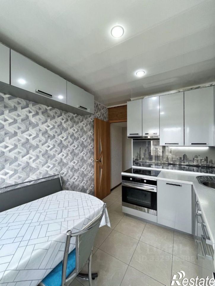 3-комн квартира ул Толстого, 20,  д. 20