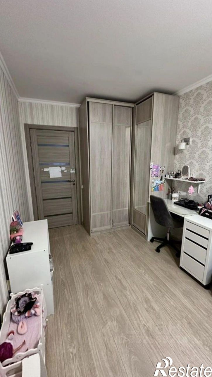 3-комн квартира ул Комсомольская, 42,  д. 42