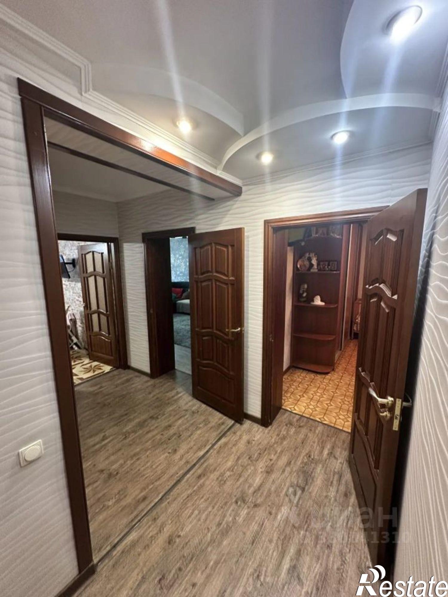 Купить квартиру за 11 000 000 рублей на ул Полякова, 30