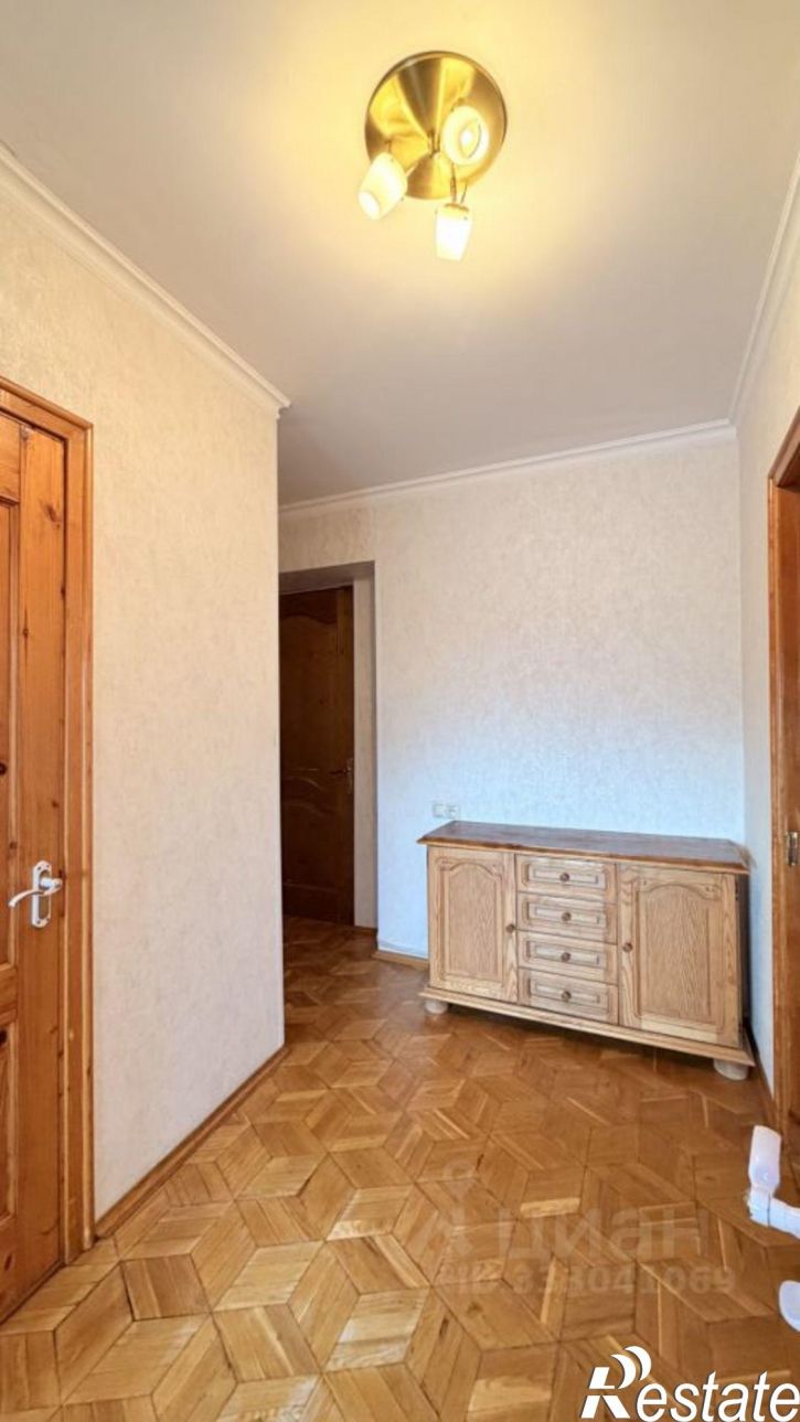 2-комн квартира ул 70 лет Октября, 15,  д. 15