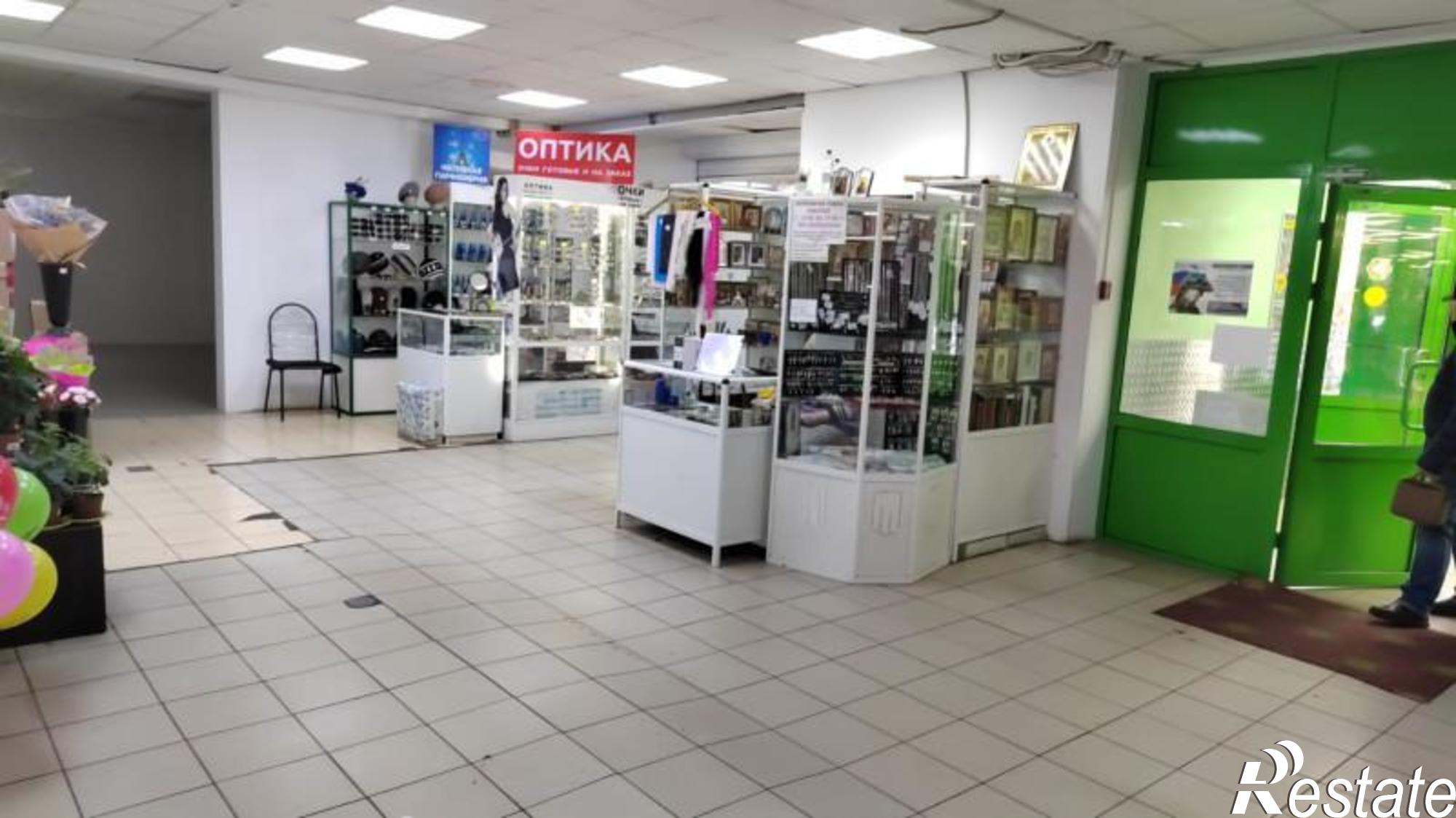 Сдать торговое помещение за 34 000 рублей на Свердлова, 15