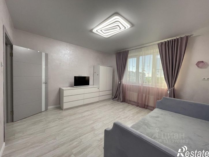 2-комн квартира Приморский б-р, 57,  д. 57