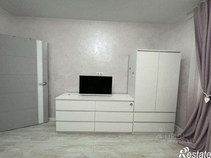 2-комн квартира Приморский б-р, 57,  д. 57