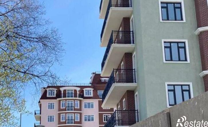 3-комн квартира Тольятти, улица Баныкина, 11Б