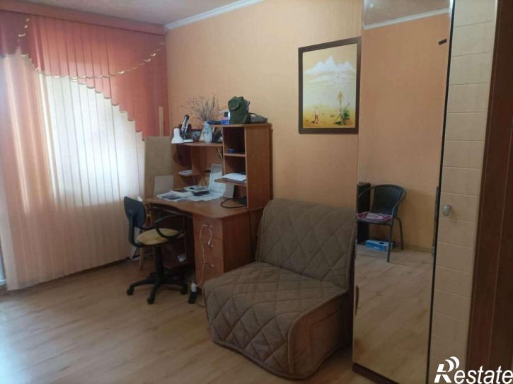 2-комн квартира Толстого улица, 25