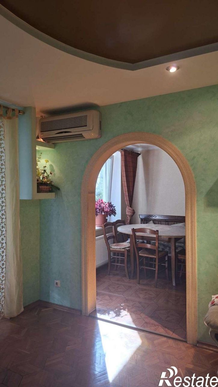4-комн квартира Степана Разина проспект, 85