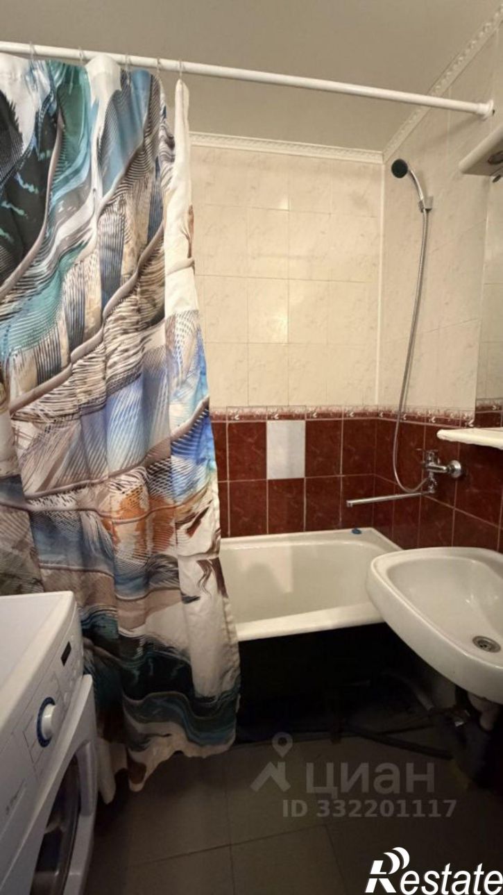 2-комн квартира ул Офицерская, 2г,  д. 2г