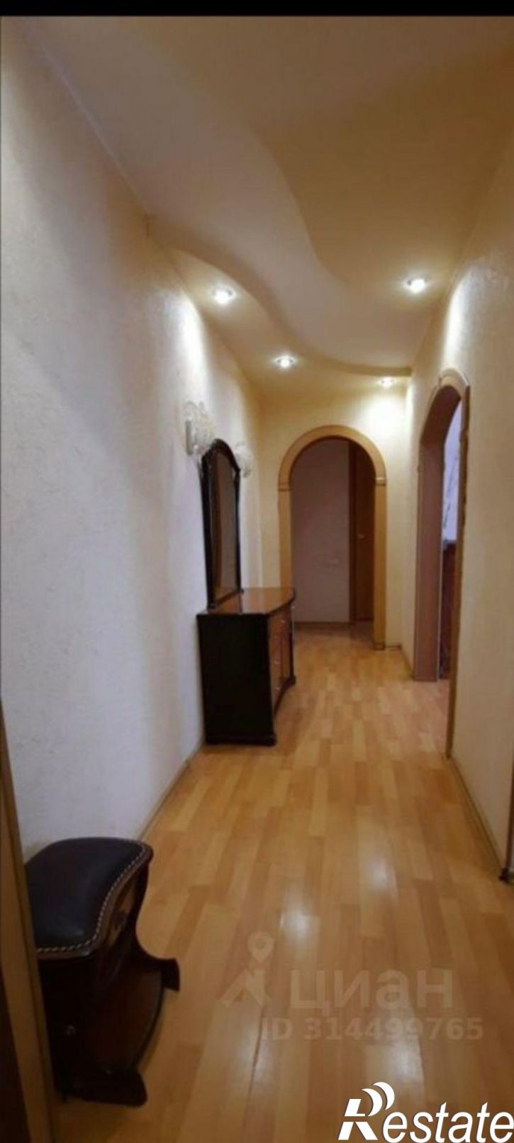 3-комн квартира б-р Луначарского, 4,  д. 4
