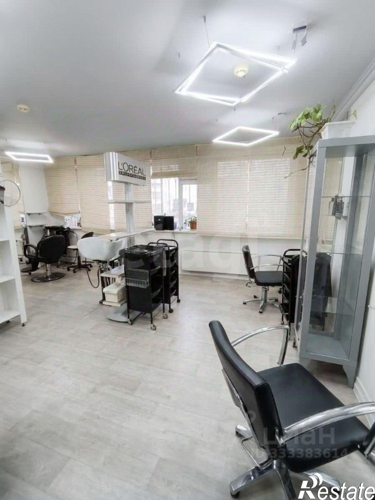 Купить торговое помещение за 6 896 580 рублей на ул Фрунзе, 18