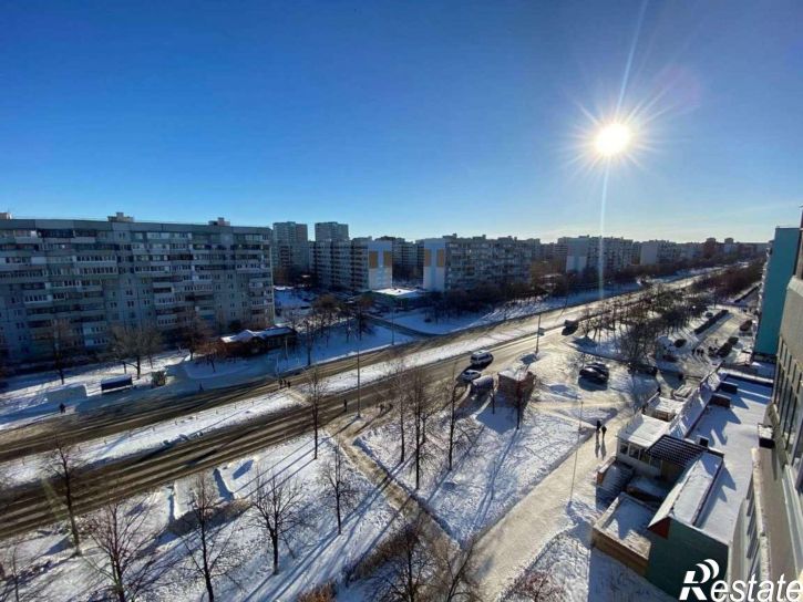 2-комн квартира Автостроителей улица, 38