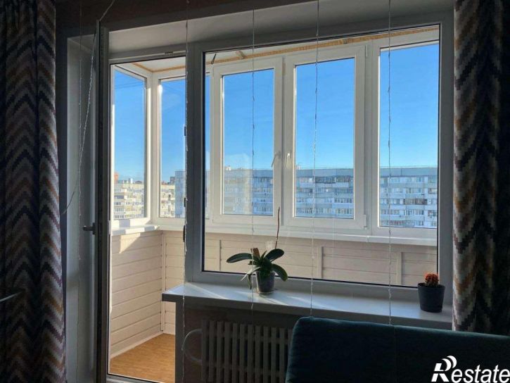2-комн квартира Автостроителей улица, 38