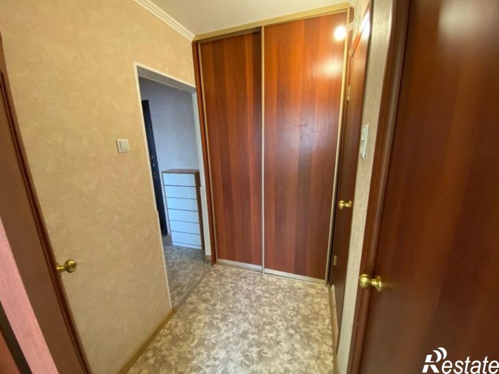 2-комн квартира Автостроителей улица, 38
