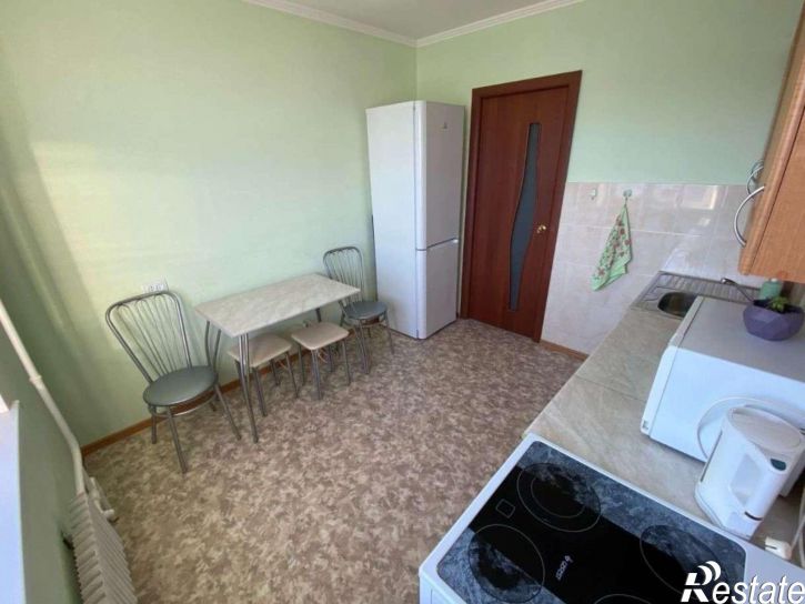 2-комн квартира Автостроителей улица, 38