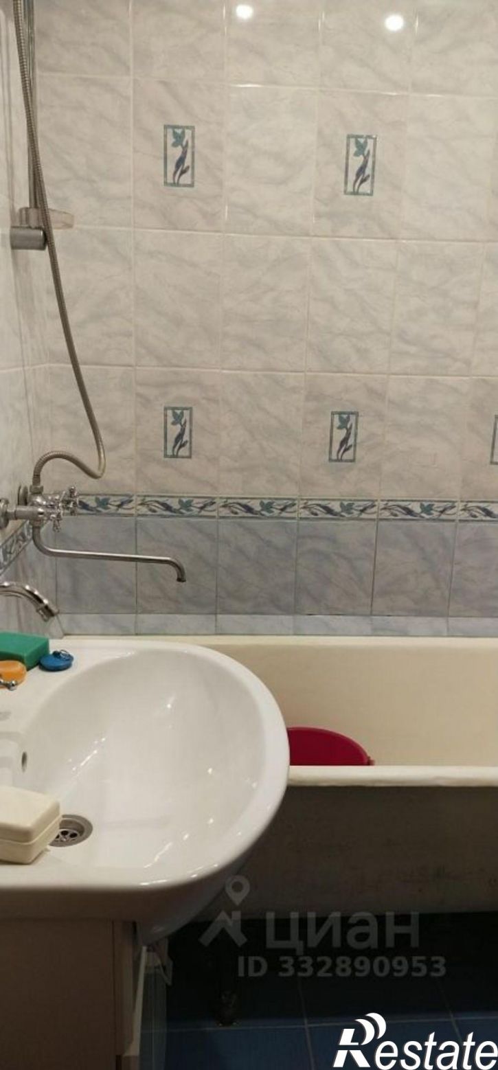 3-комн квартира ул Дзержинского, 81,  д. 81