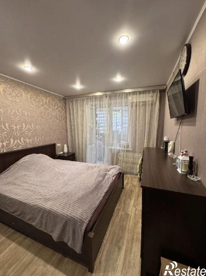3-комн квартира Автостроителей, 15