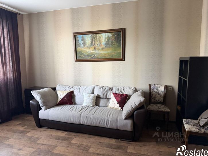 2-комн квартира проспект Степана Разина, 90,  д. 90